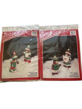 Crochet Kit Christmas Bears Ornaments Banar Designs Un-Opened Package Vintage